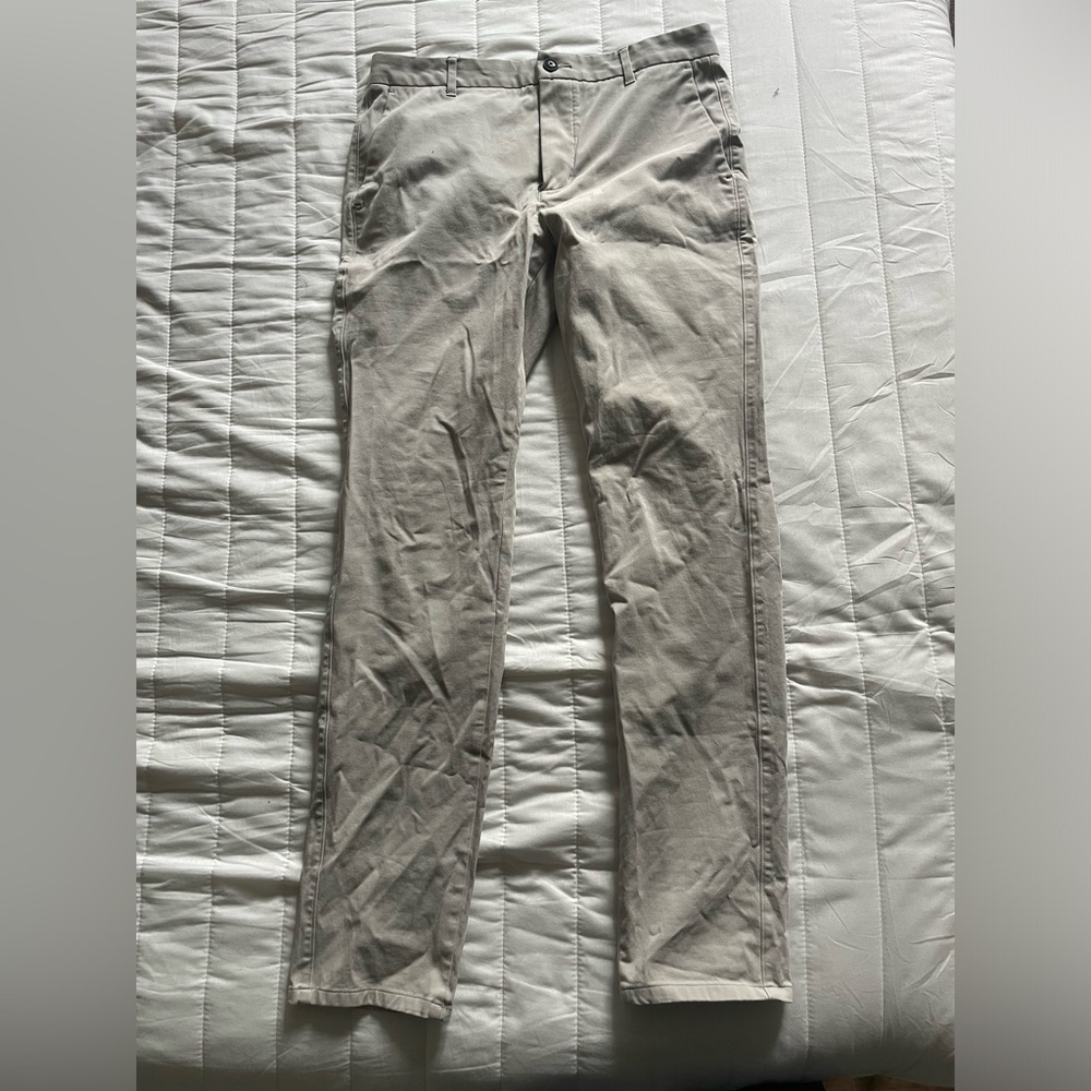 Everlane performance slim fit chinos